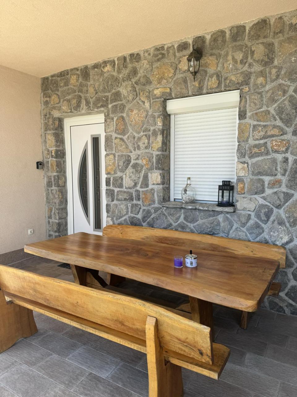 Heart Of Stone Apartment Tulisevica Екстериор снимка