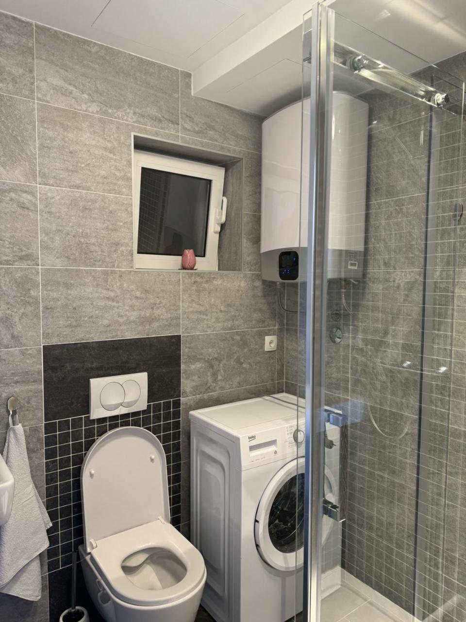 Heart Of Stone Apartment Tulisevica Екстериор снимка