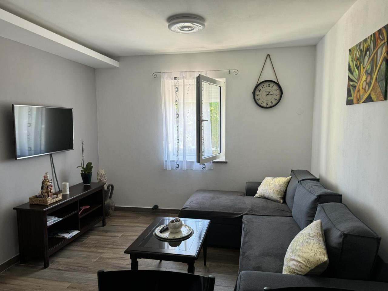 Heart Of Stone Apartment Tulisevica Екстериор снимка